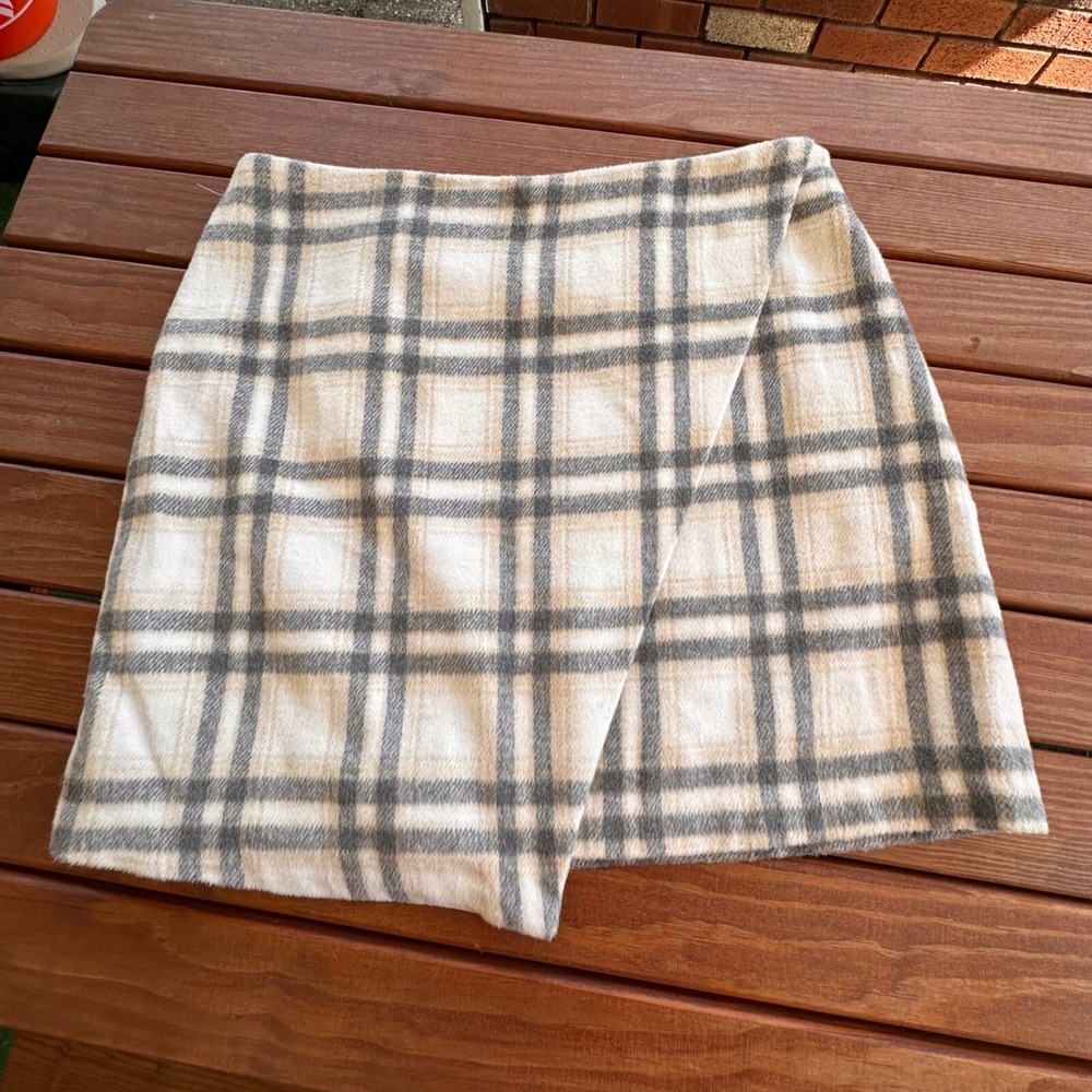 Retro Bagatelle Plaid Mini Skirt Beige Gray A-Line High Waist Career Casual L